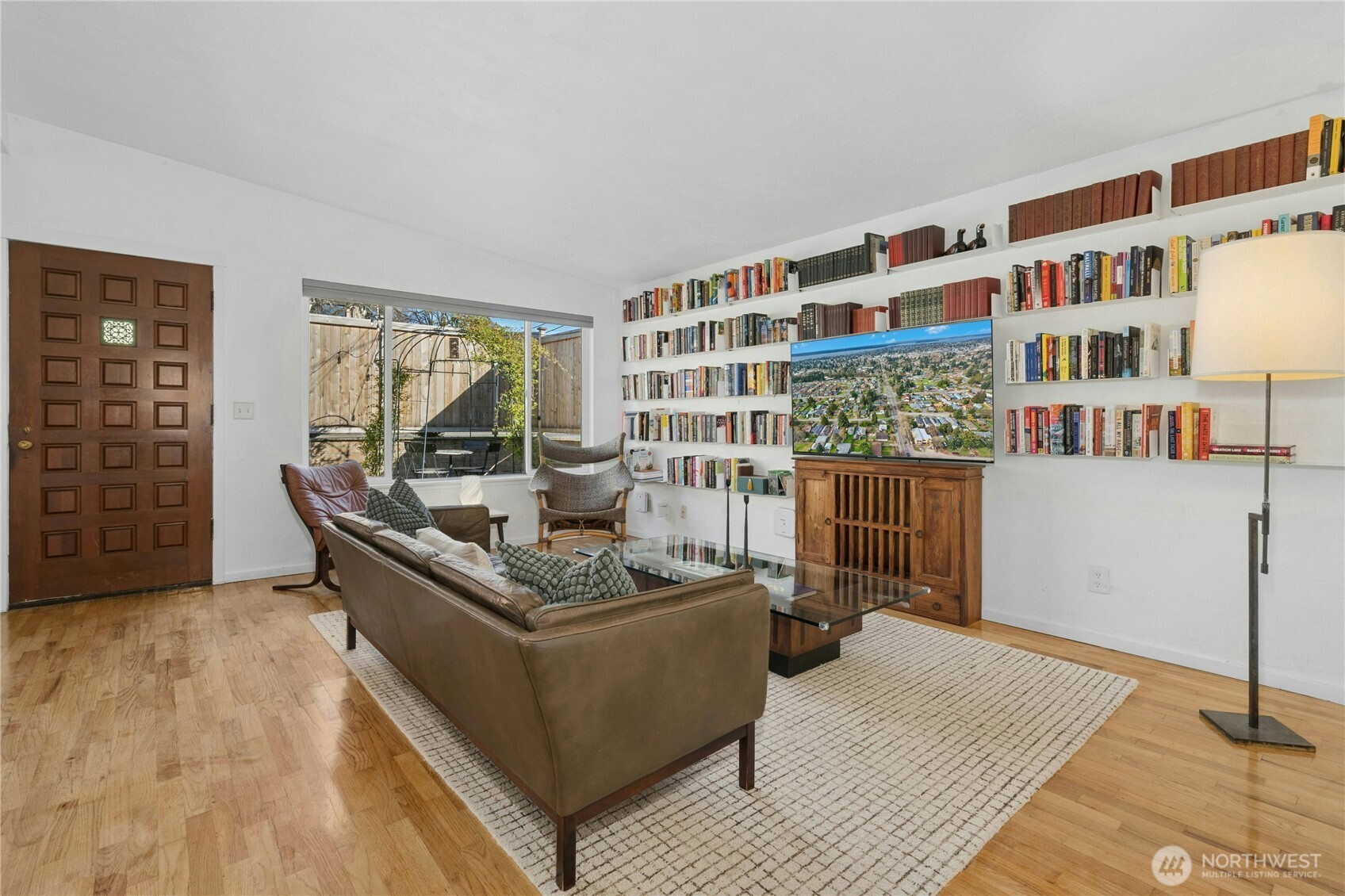 219 SW 108th Street , Seattle, WA 98146