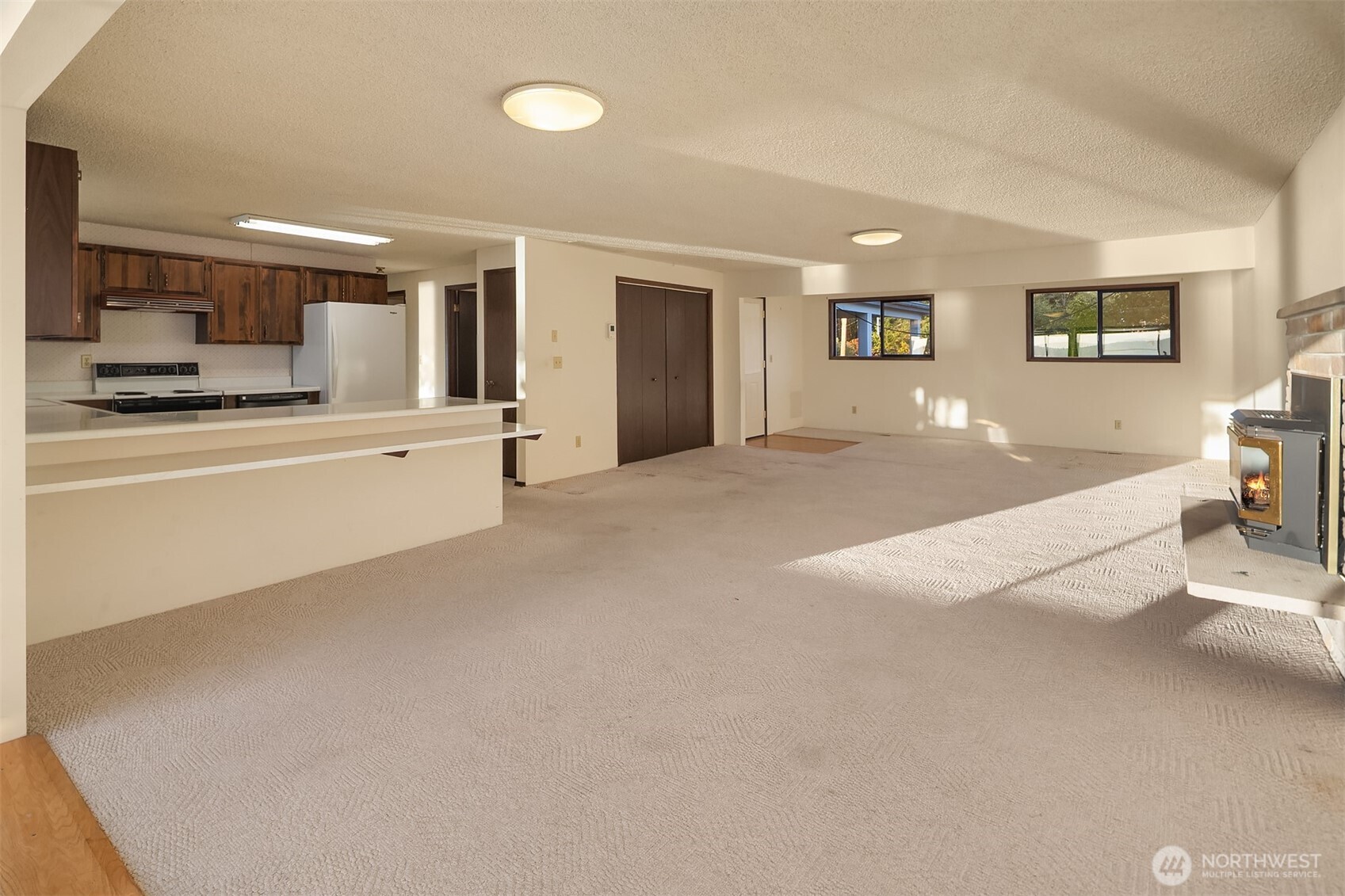 1156 S West Camano Drive , Camano Island, WA 98282