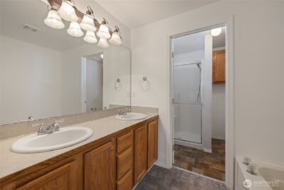 1214 S Cheyenne Court , Tacoma, WA 98405 - Photo 15
