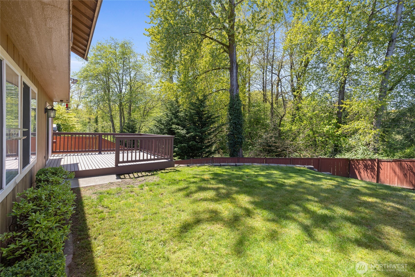 1214 S Cheyenne Court , Tacoma, WA 98405