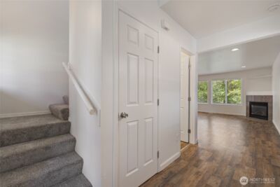 1214 S Cheyenne Court , Tacoma, WA 98405 - Photo 4