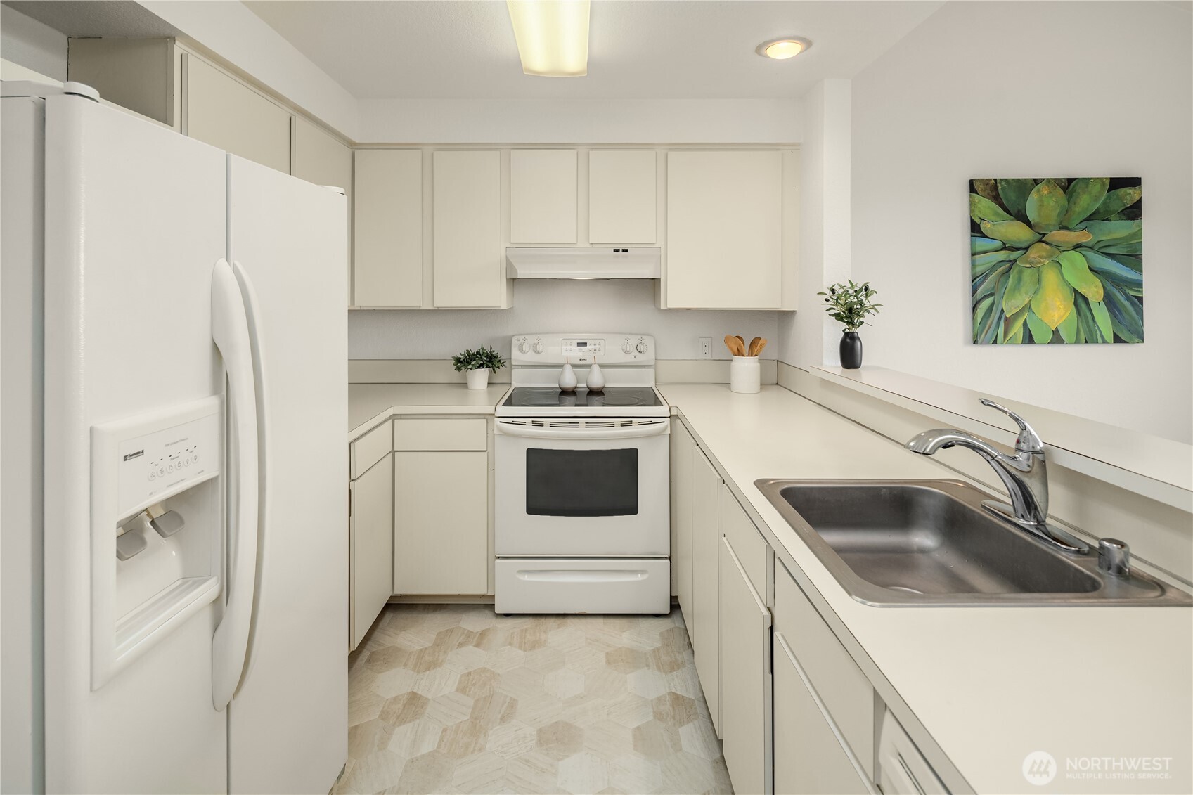 1319 S Puget Drive #D34, Renton, WA 98055-8812