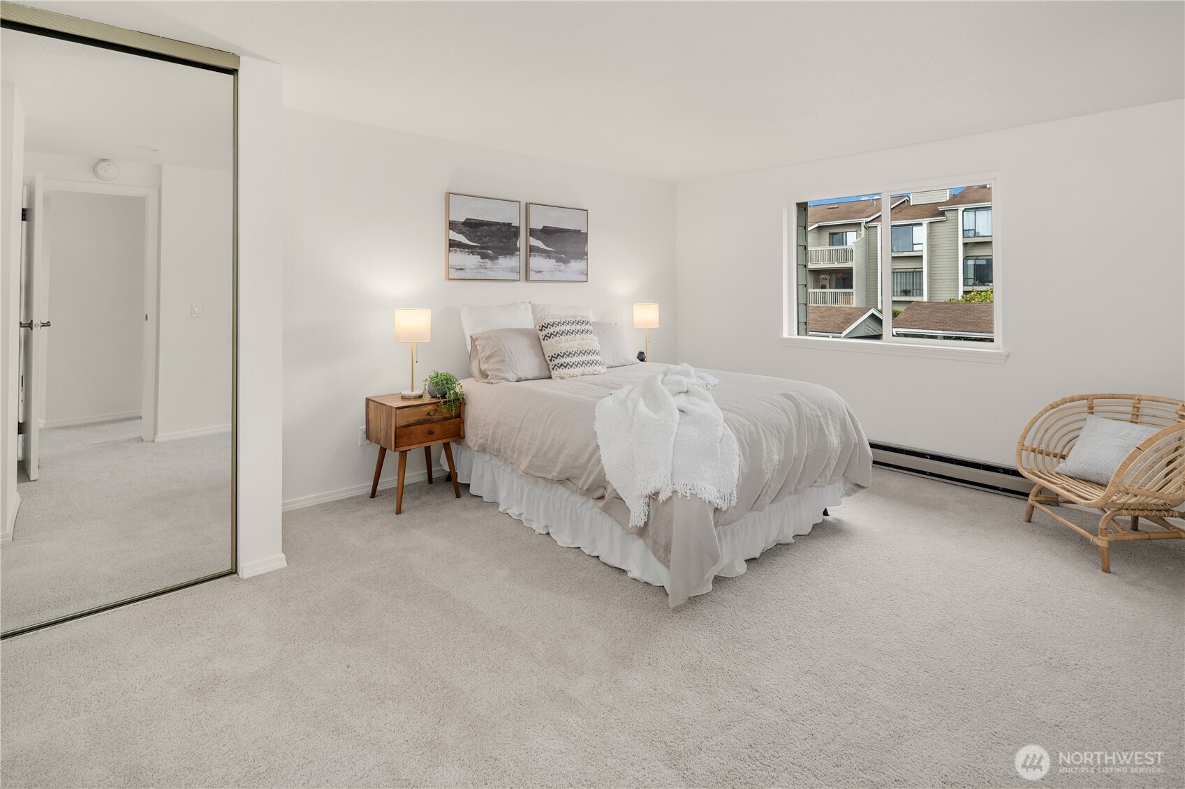 1319 S Puget Drive #D34, Renton, WA 98055-8812