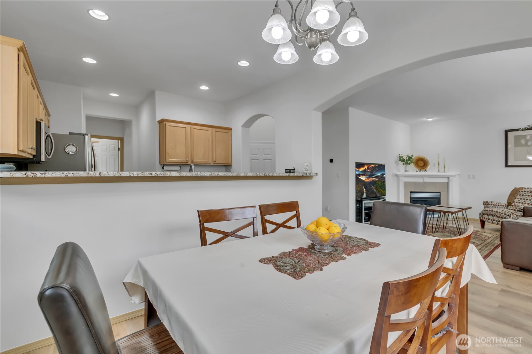 22904 SE 269th Street , Maple Valley, WA 98038