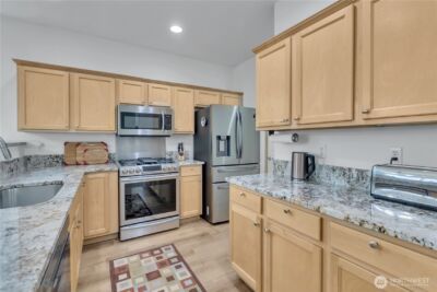 22904 SE 269th Street , Maple Valley, WA 98038 - Photo 8