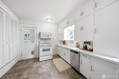3530 Lombard Avenue , Everett, WA 98201 - Photo 12