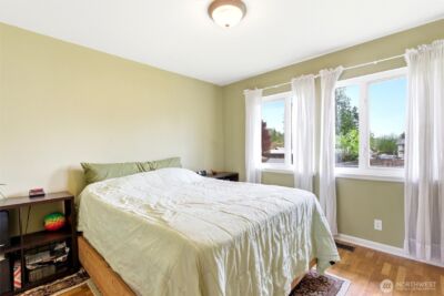 1817 S 262nd Place , Des Moines, WA 98198 - Photo 11