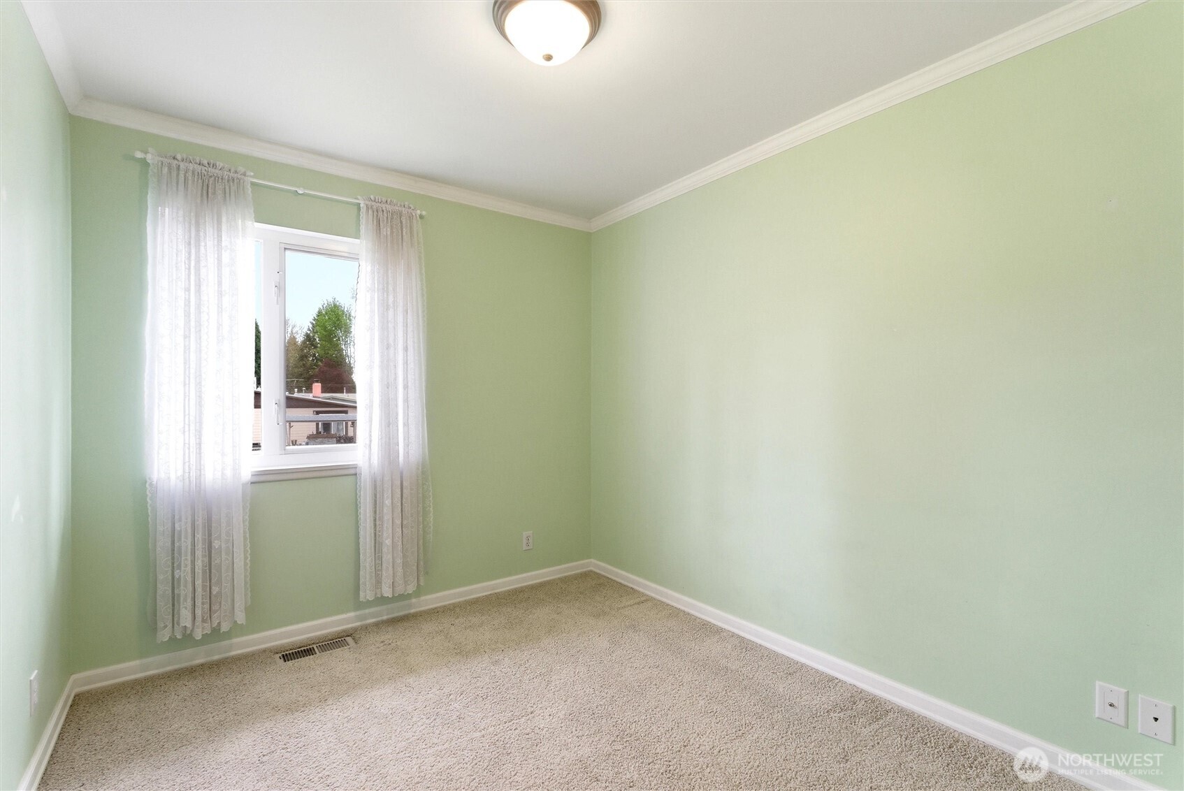 1817 S 262nd Place , Des Moines, WA 98198