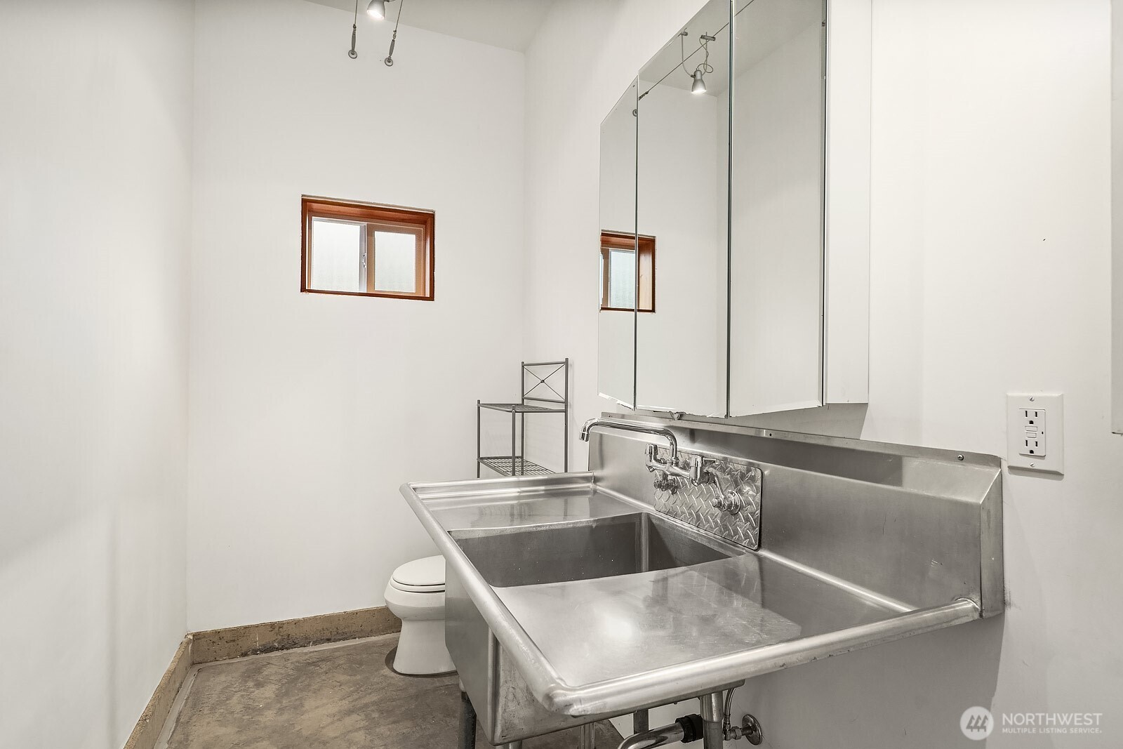 12322 NE 134th Street , Kirkland, WA 98034