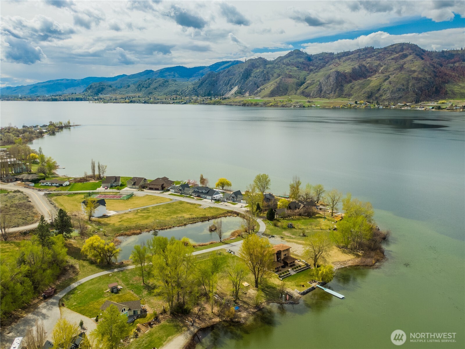 41 Champerty Road , Oroville, WA 98844