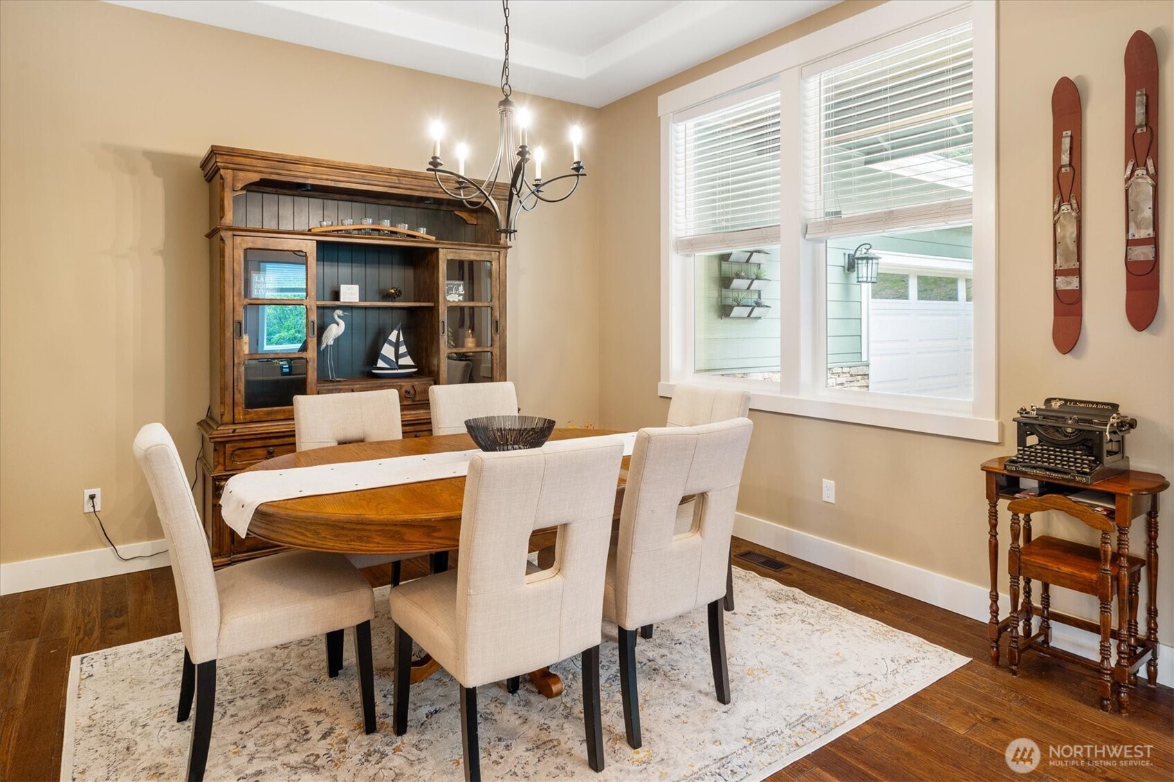 17722 E Lake Desire Drive SE, Renton, WA 98058