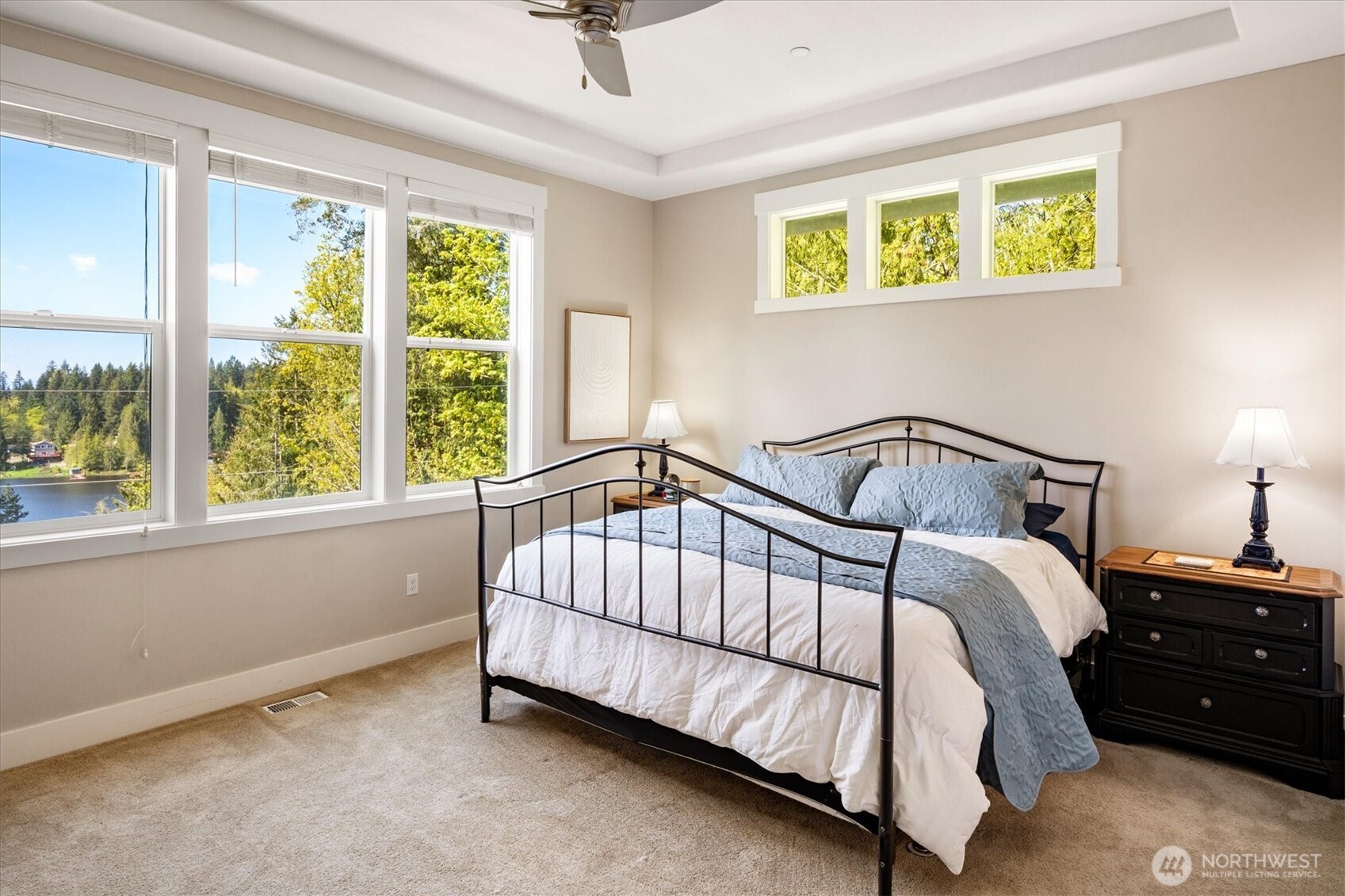 17722 E Lake Desire Drive SE, Renton, WA 98058