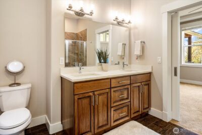 17722 E Lake Desire Drive SE, Renton, WA 98058 - Photo 23