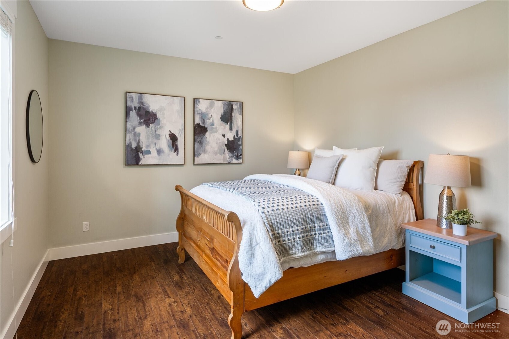 17722 E Lake Desire Drive SE, Renton, WA 98058