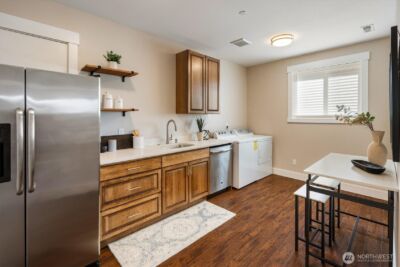 17722 E Lake Desire Drive SE, Renton, WA 98058 - Photo 32