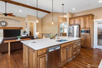 17722 E Lake Desire Drive SE, Renton, WA 98058 - Photo 11