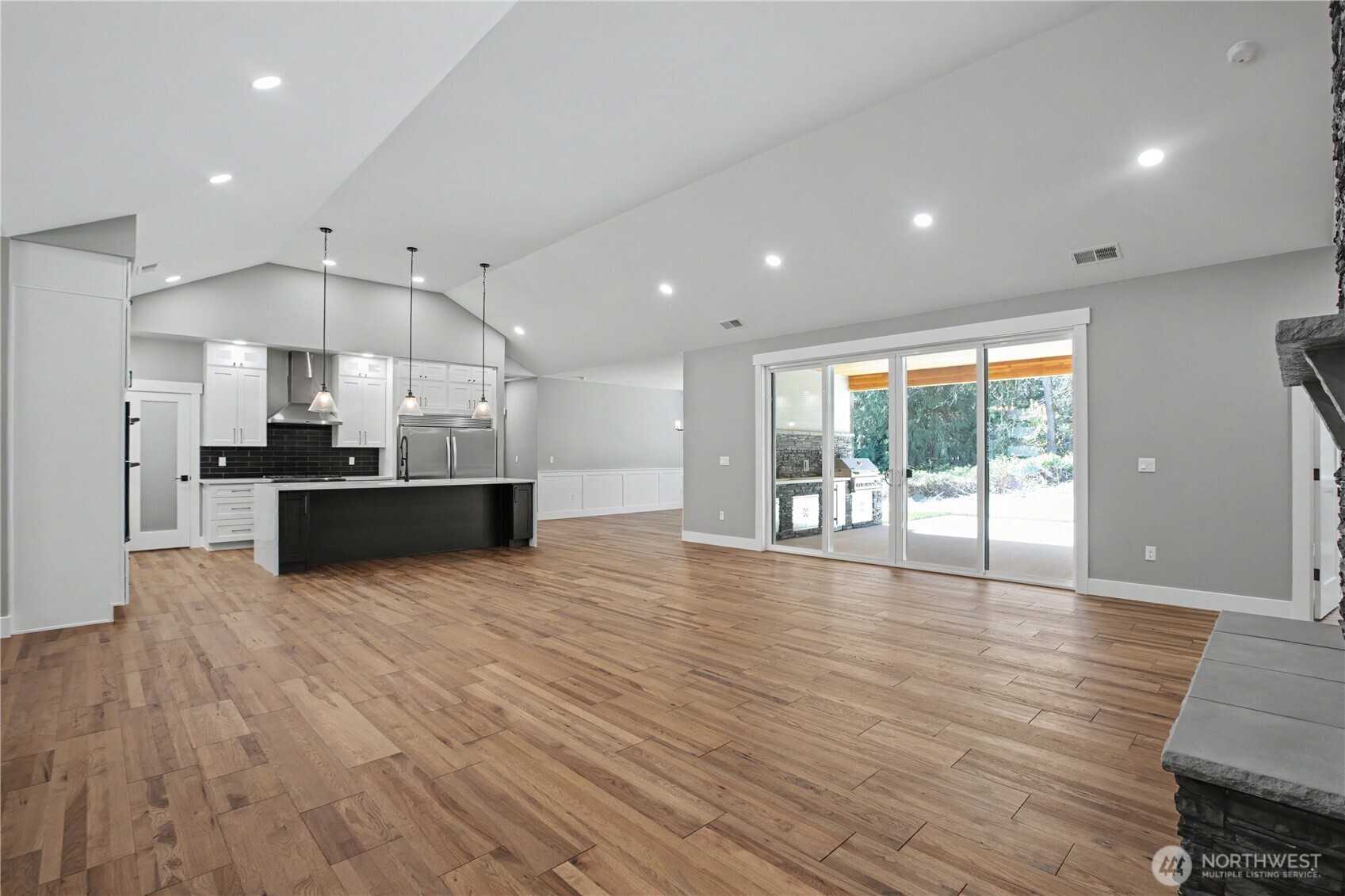 8805 Steamboat Island Road NW, Olympia, WA 98502