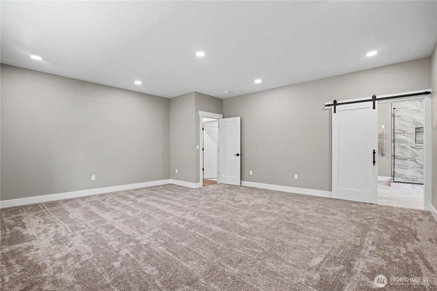 8805 Steamboat Island Road NW, Olympia, WA 98502