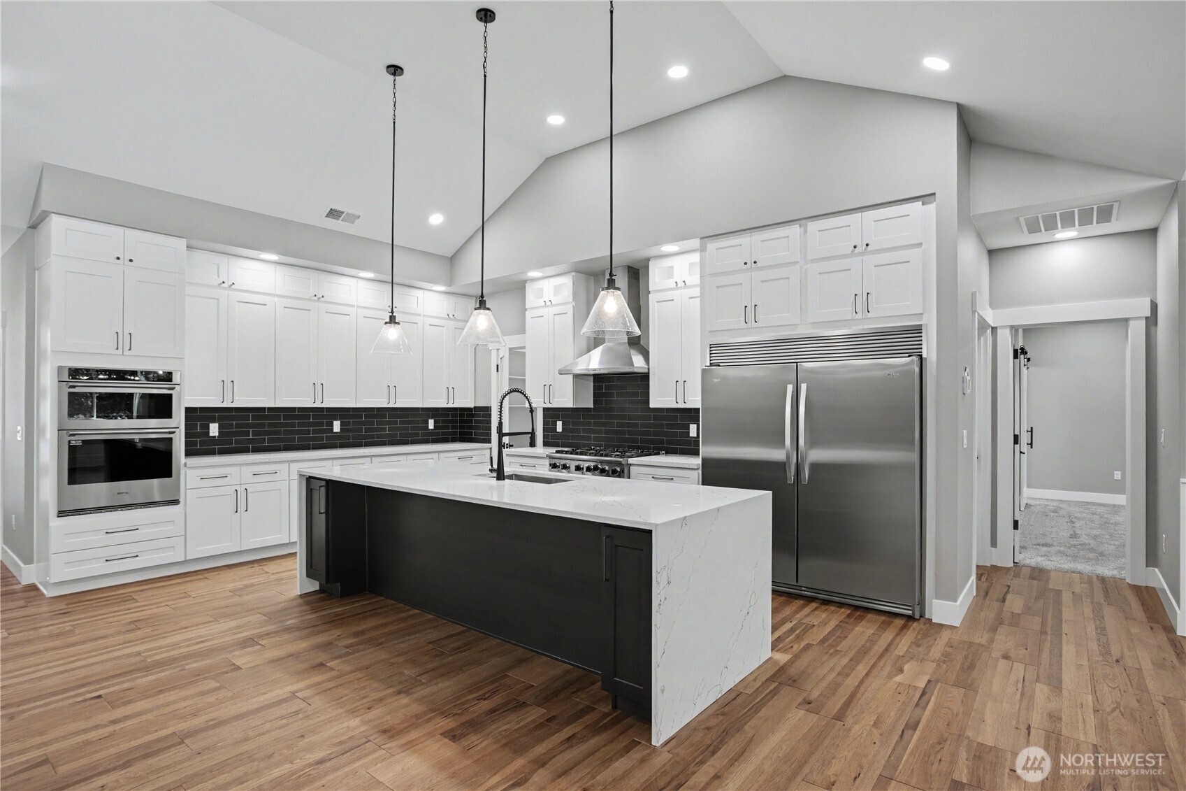 8805 Steamboat Island Road NW, Olympia, WA 98502