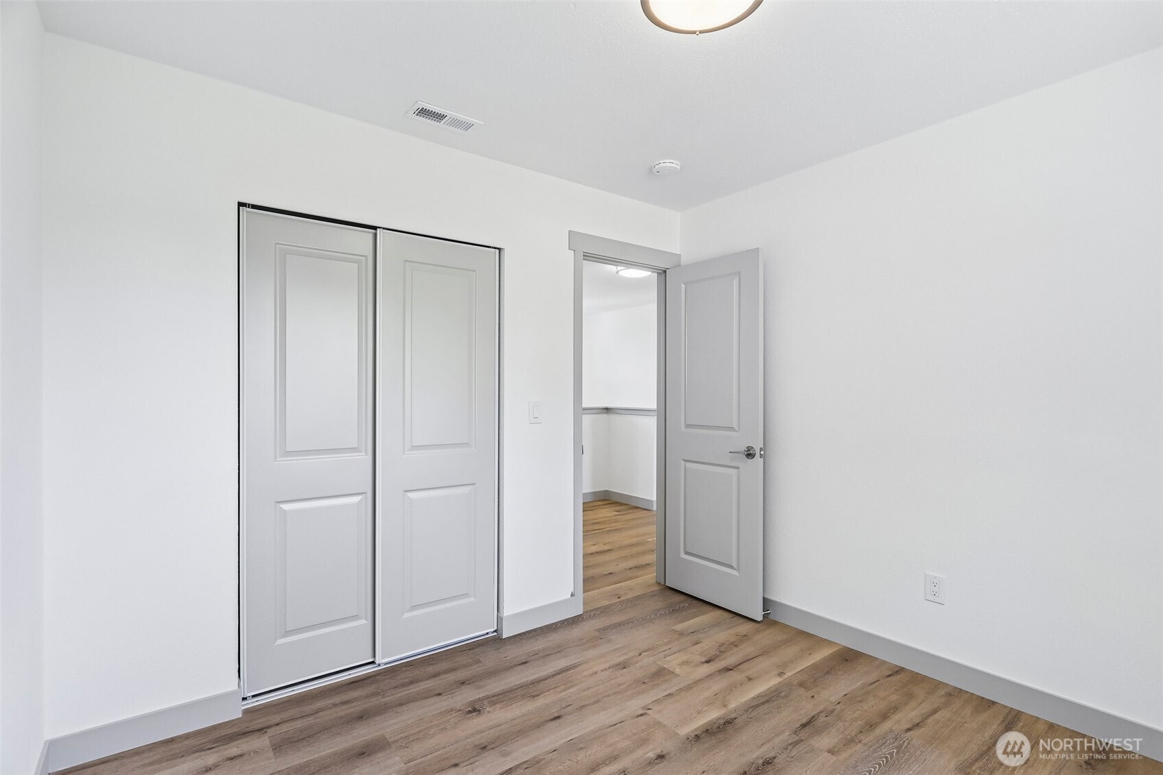 4051 E J St , Tacoma, WA 98404