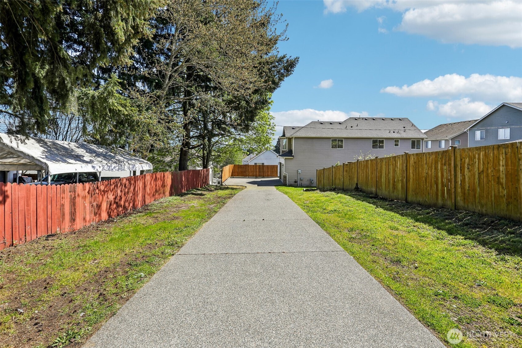 4051 E J St , Tacoma, WA 98404