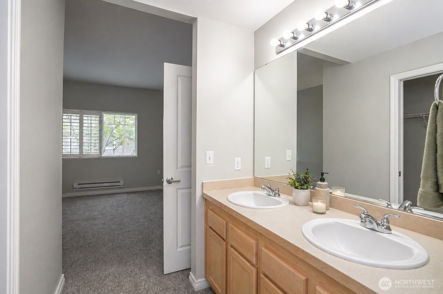 1207 63rd Street SE #F-14, Auburn, WA 98092