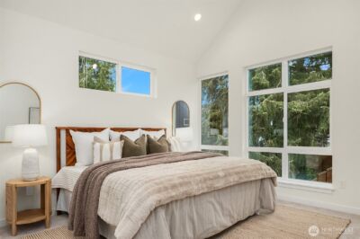 10835 11th Avenue NE, Seattle, WA 98125 - Photo 13