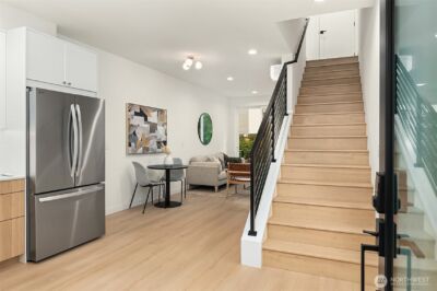 10835 11th Avenue NE, Seattle, WA 98125 - Photo 9