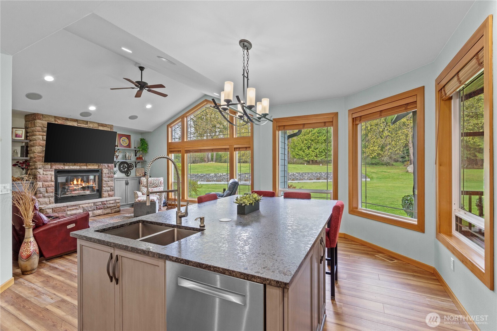 11605 Elk Heights Lane SE, Yelm, WA 98597