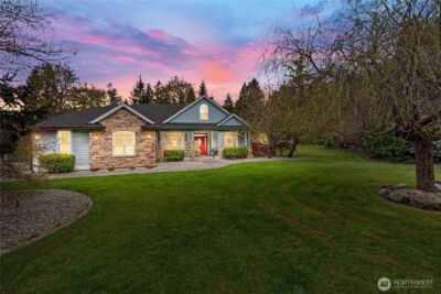 11605 Elk Heights Lane SE, Yelm, WA 98597 - Photo 2