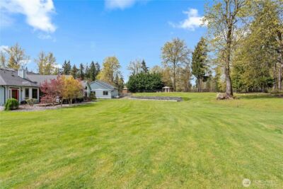 11605 Elk Heights Lane SE, Yelm, WA 98597 - Photo 36