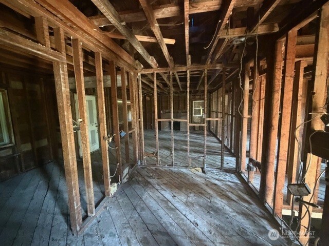 1110 N Rainier Avenue , Bremerton, WA 98312