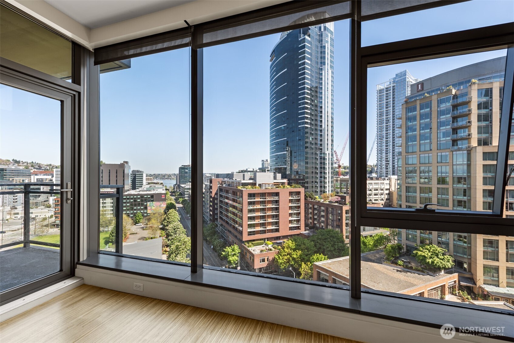 820 Blanchard Street #1103, Seattle, WA 98121