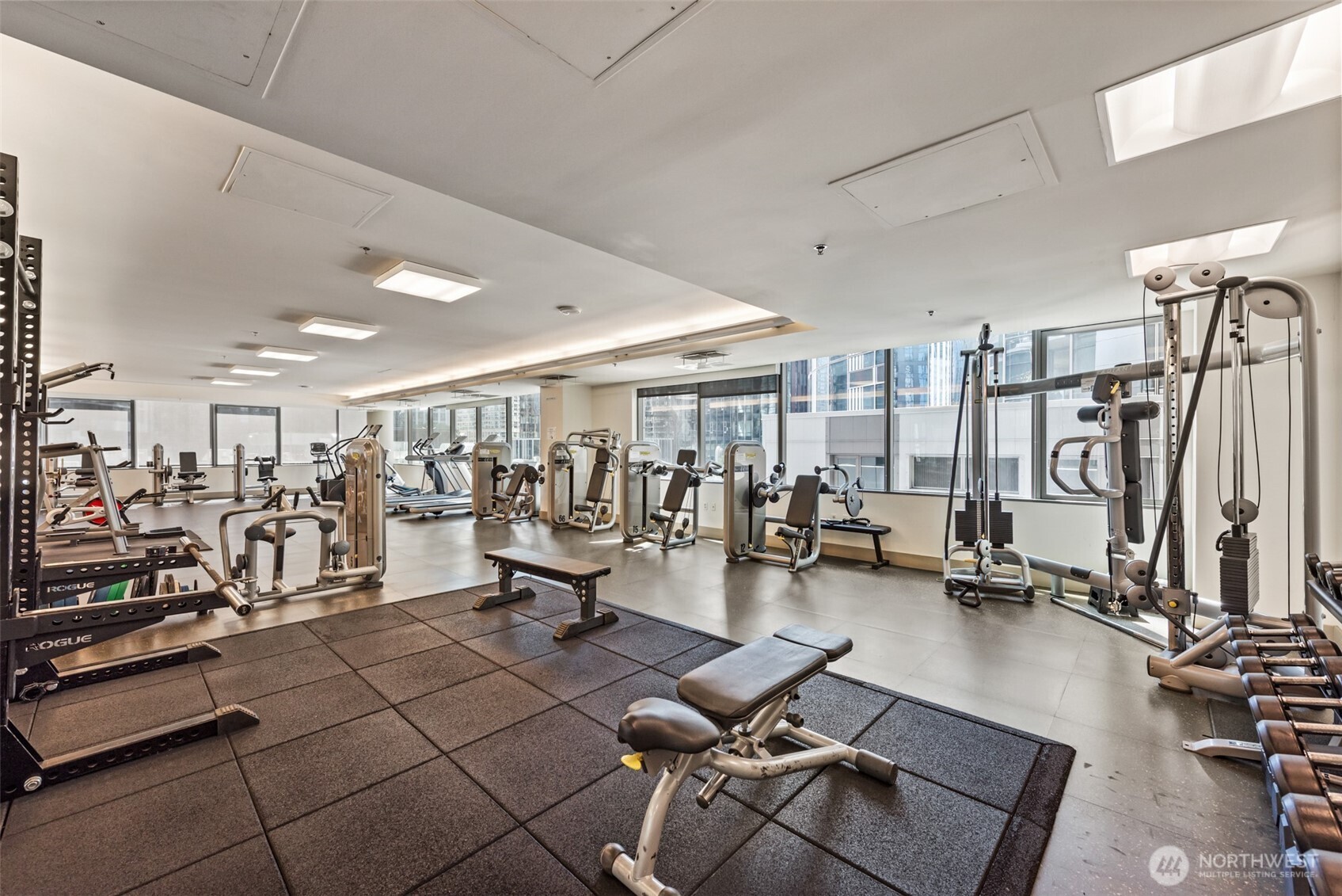 820 Blanchard Street #1103, Seattle, WA 98121