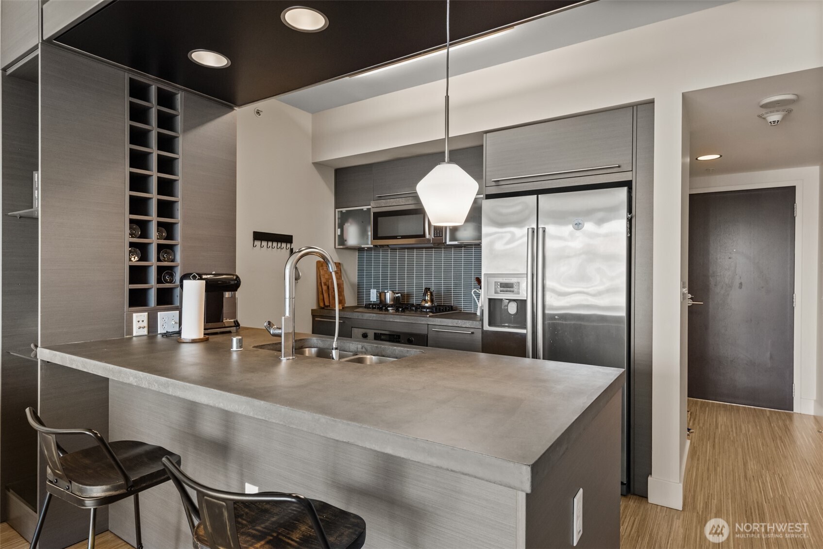 820 Blanchard Street #1103, Seattle, WA 98121