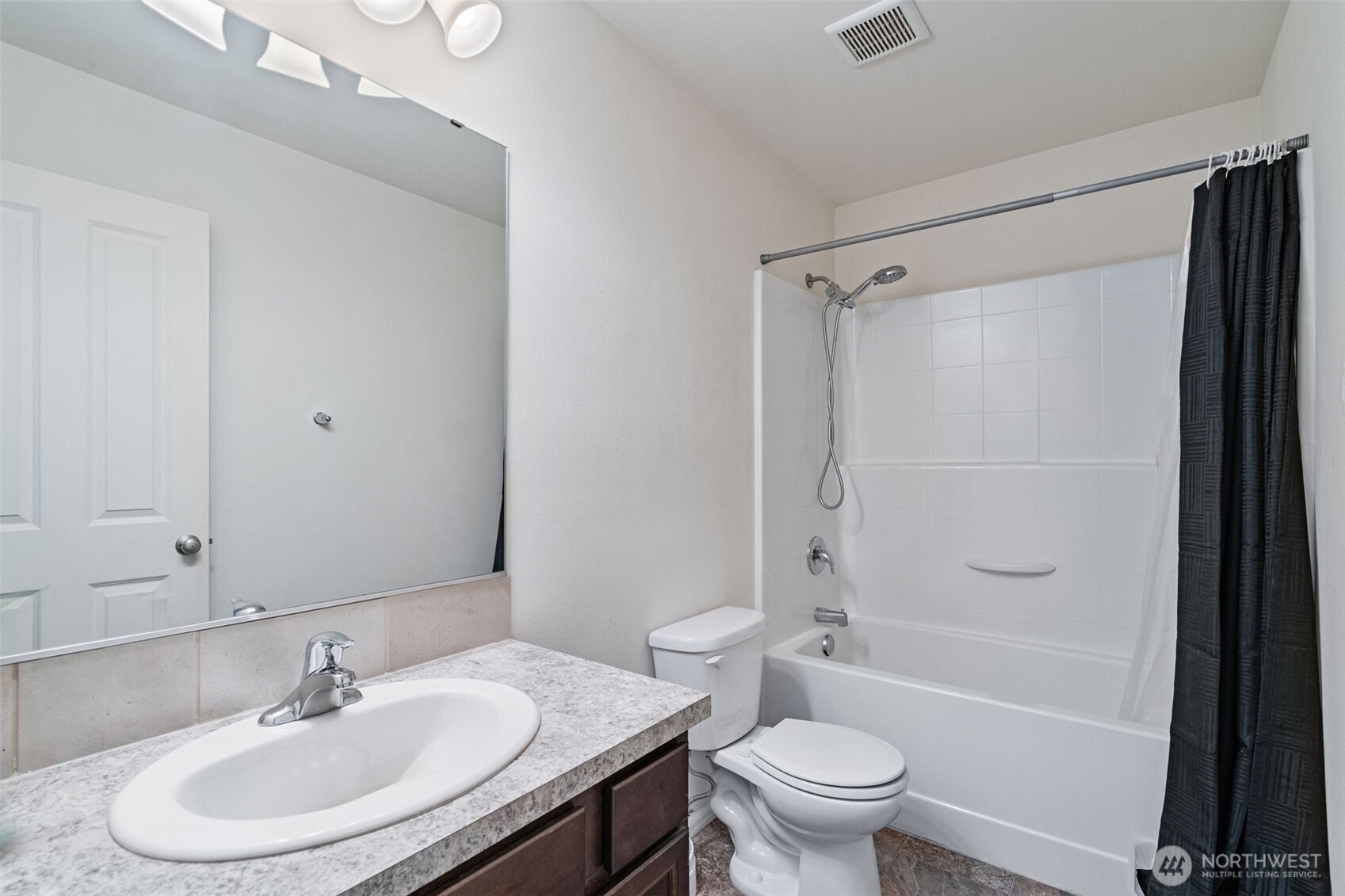 7637 Brianna Court SE, Olympia, WA 98513