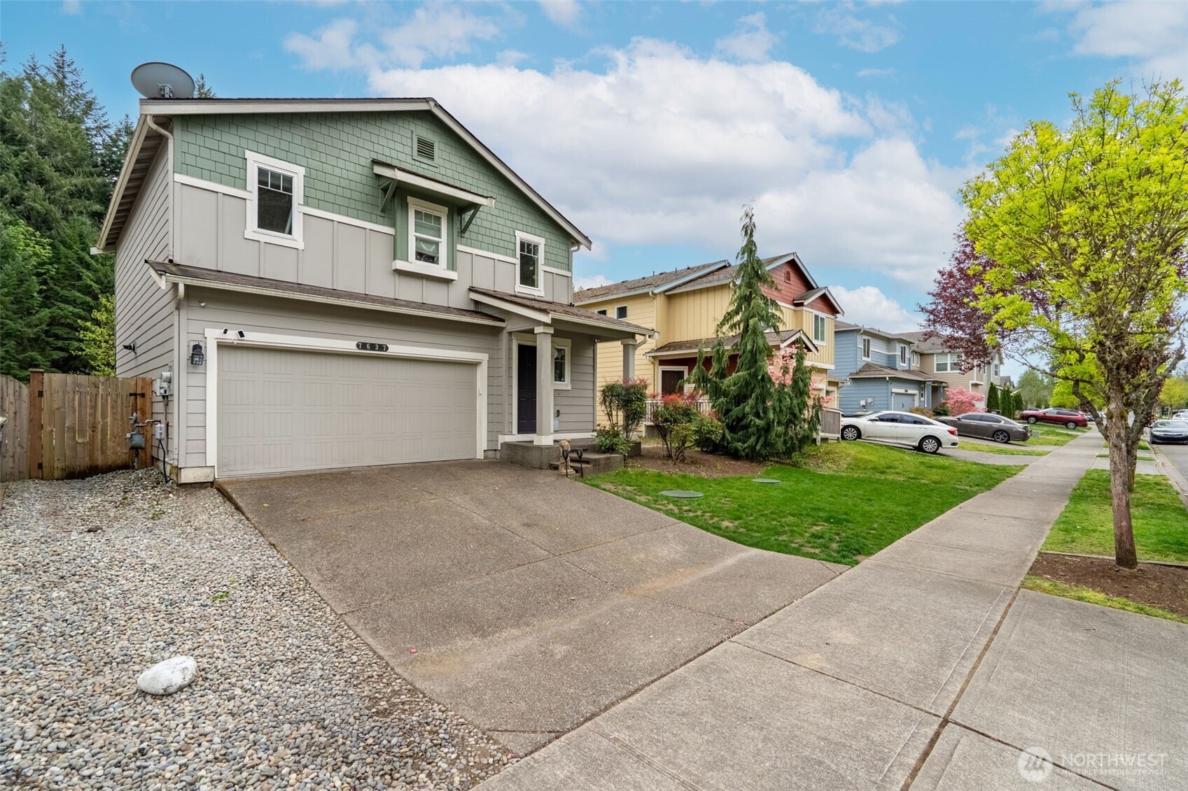 7637 Brianna Court SE, Olympia, WA 98513