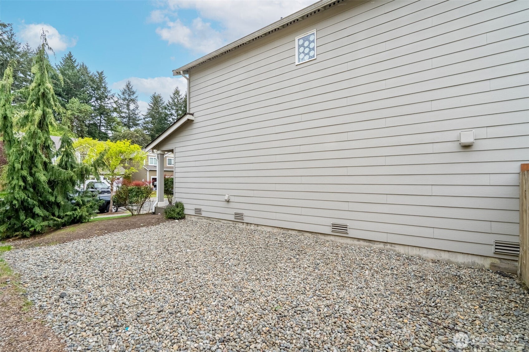 7637 Brianna Court SE, Olympia, WA 98513