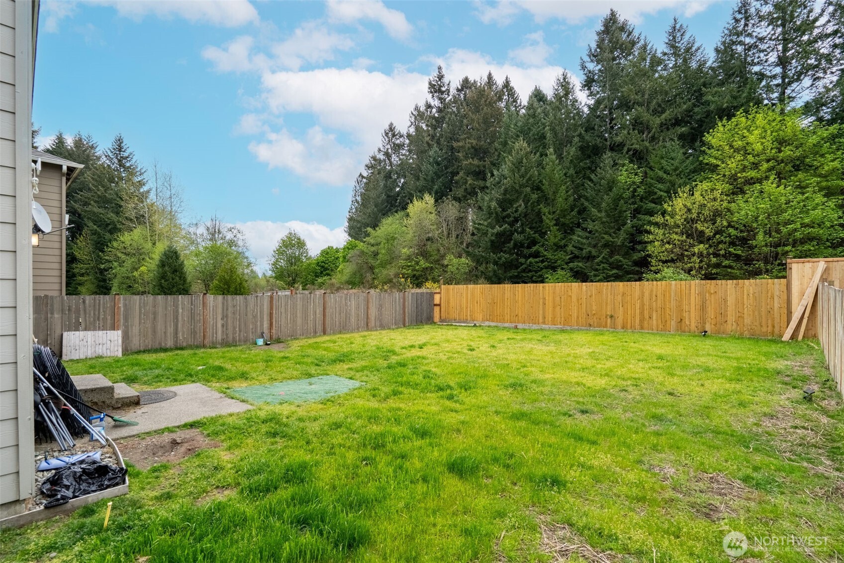 7637 Brianna Court SE, Olympia, WA 98513