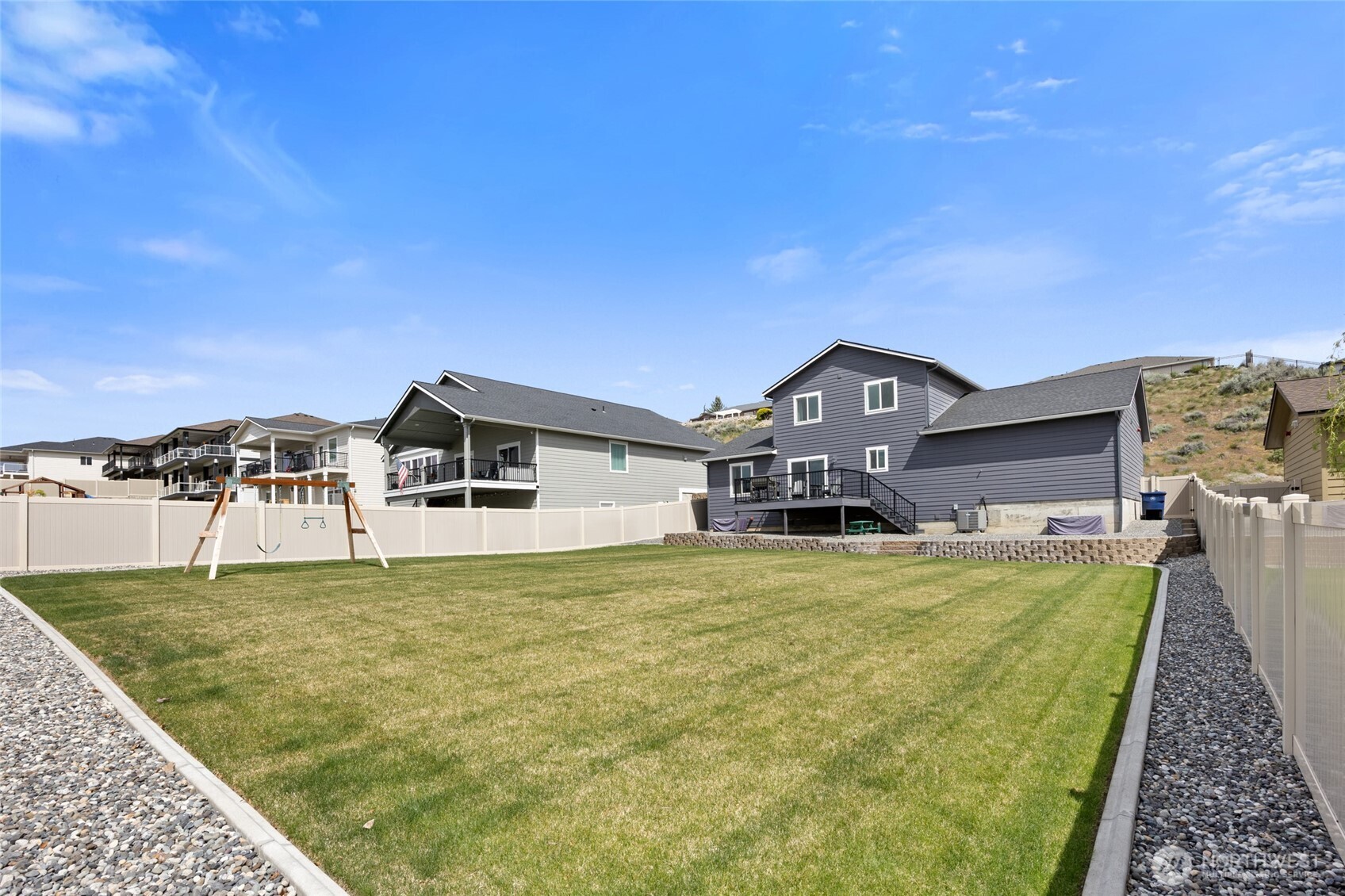 2436 Berkley Loop , East Wenatchee, WA 98802