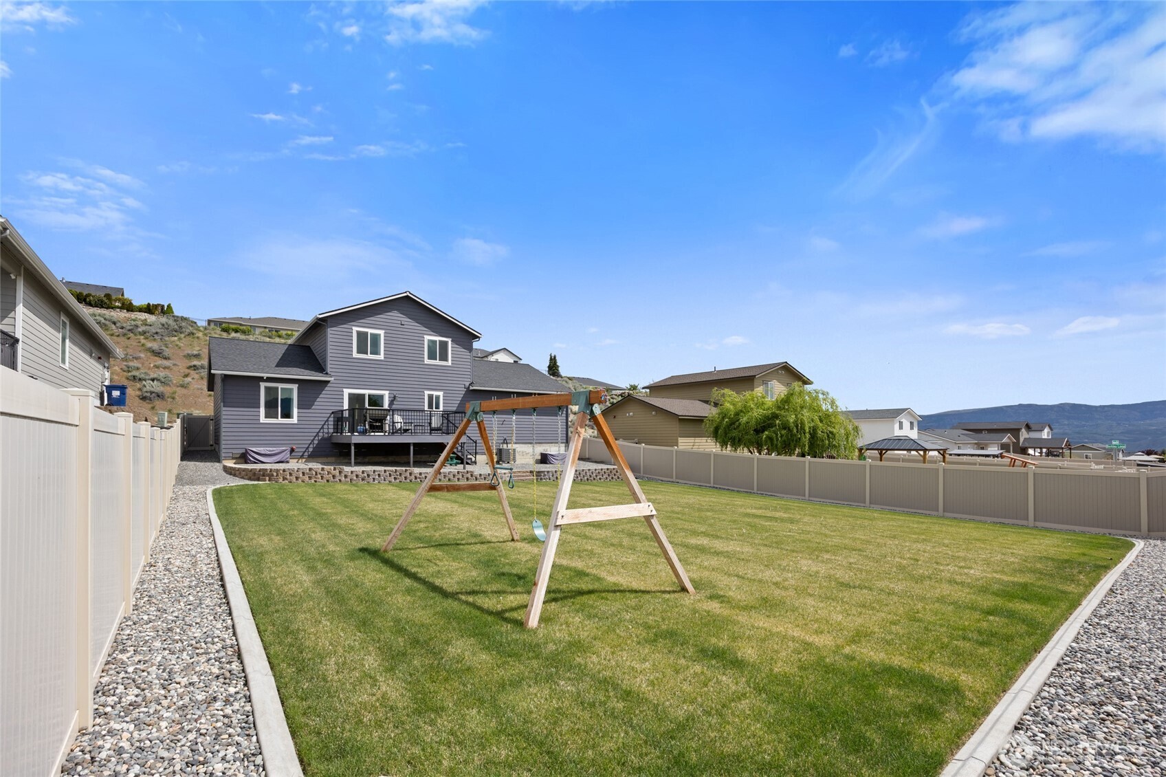 2436 Berkley Loop , East Wenatchee, WA 98802