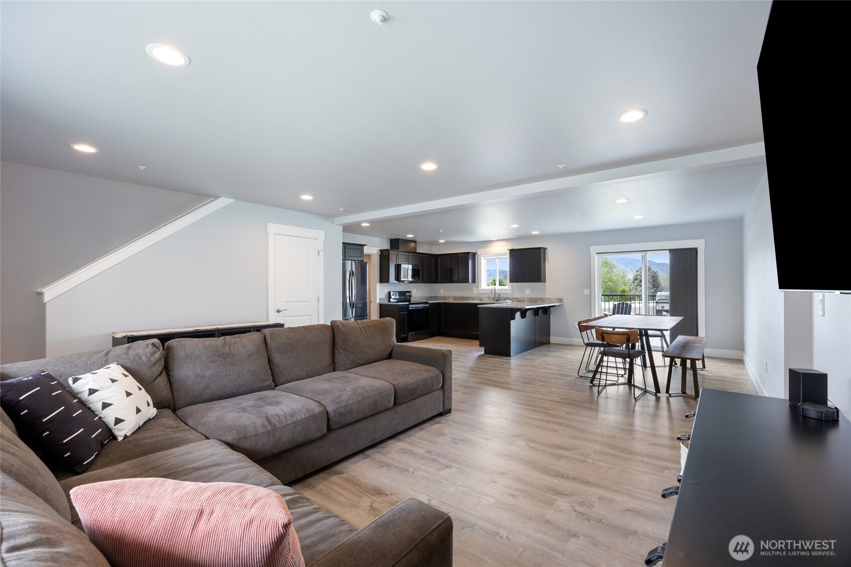 2436 Berkley Loop , East Wenatchee, WA 98802