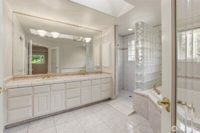 8957 188th Street SW, Edmonds, WA 98026 - Photo 19