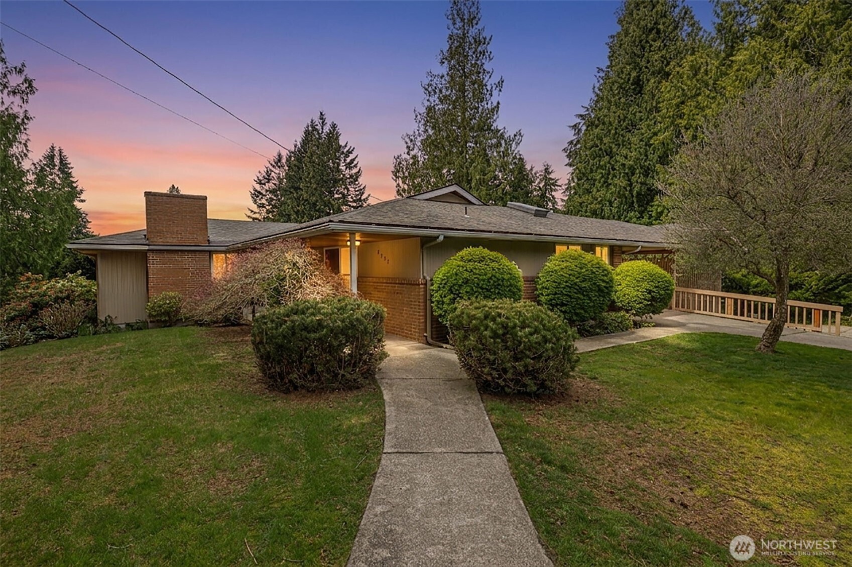 8957 188th Street SW, Edmonds, WA 98026