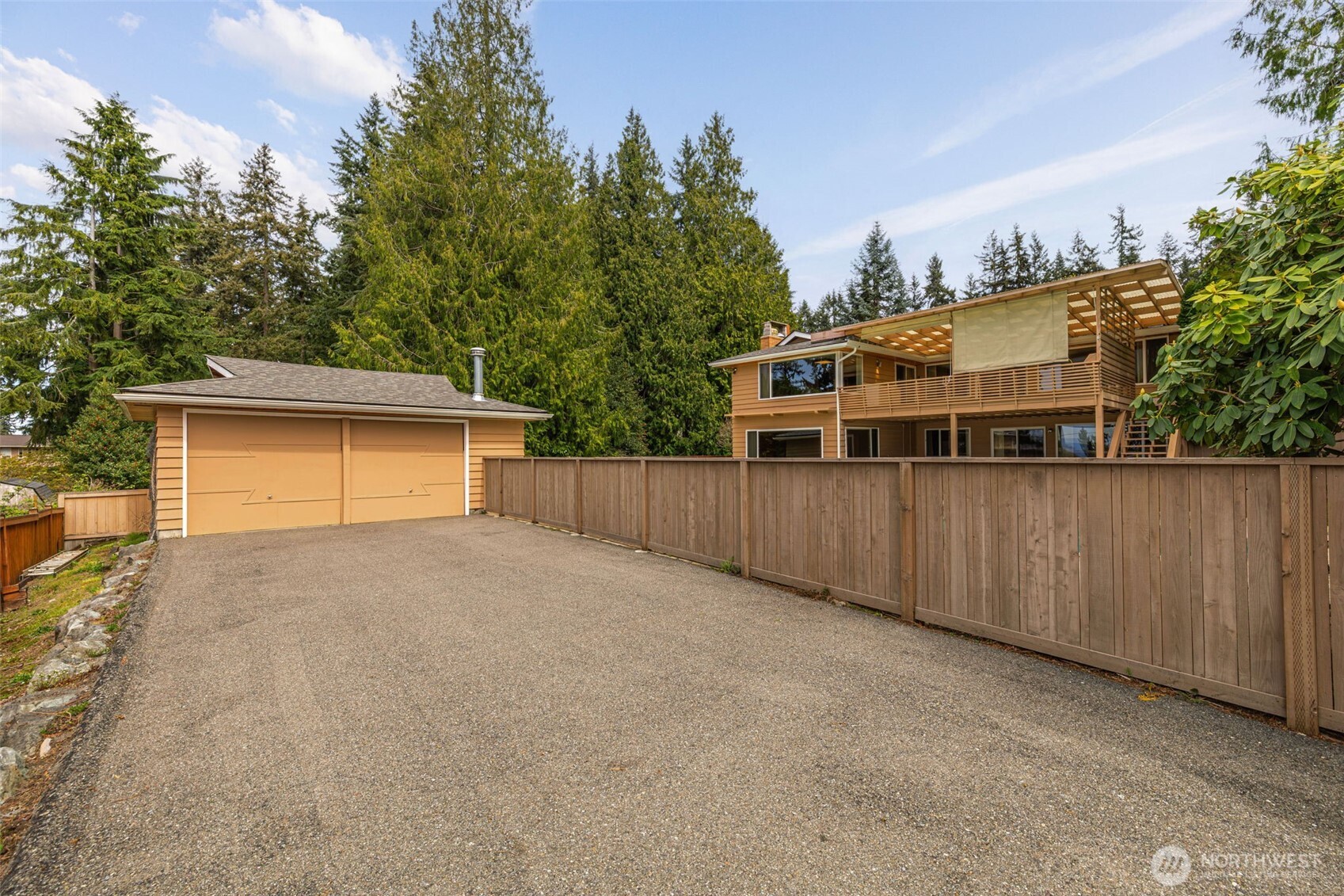 8957 188th Street SW, Edmonds, WA 98026