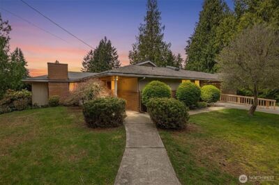 8957 188th Street SW, Edmonds, WA 98026 - Photo 3