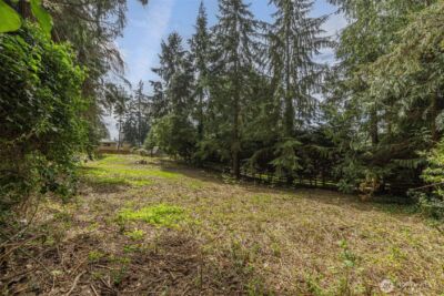 8957 188th Street SW, Edmonds, WA 98026 - Photo 32