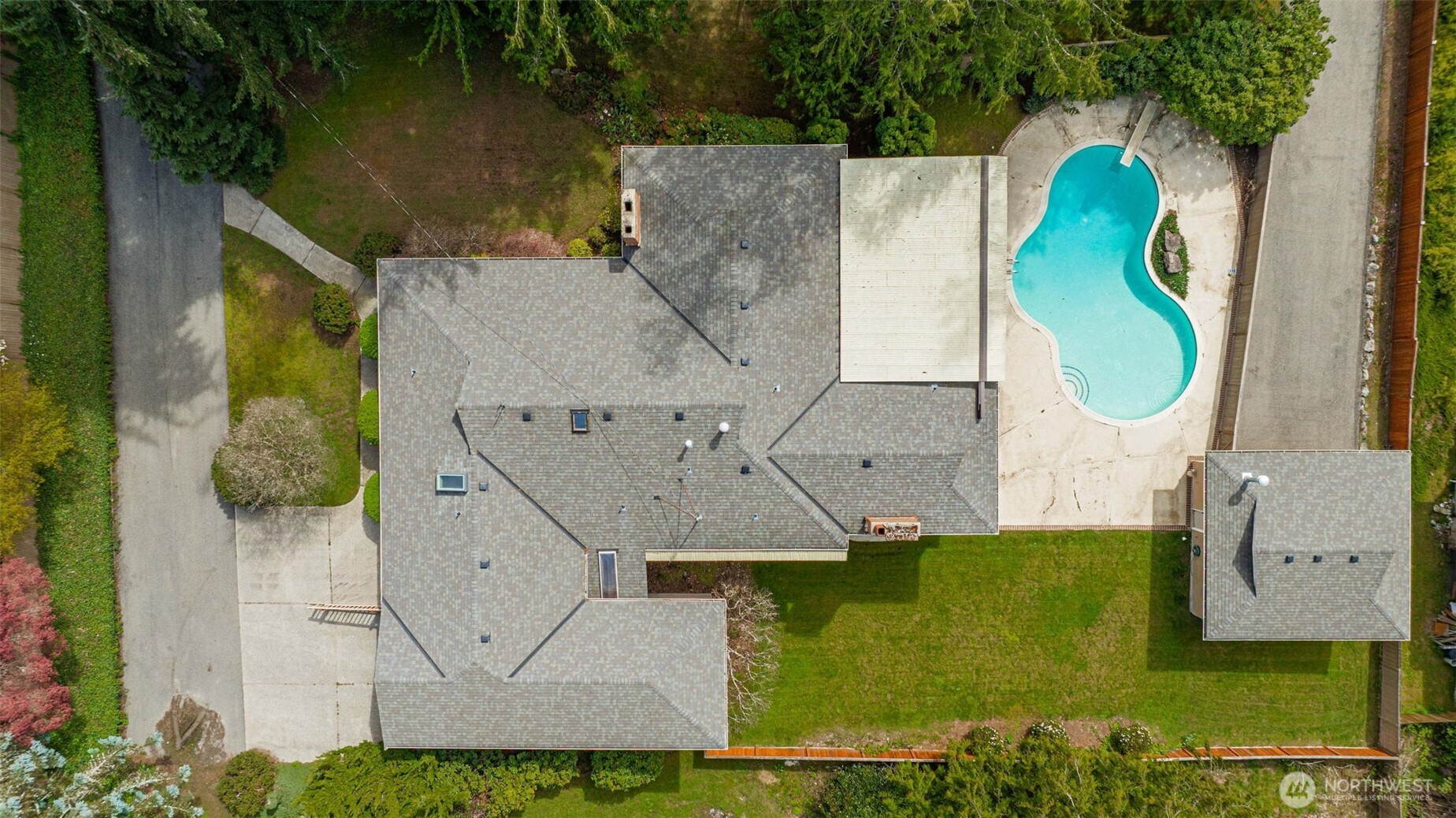 8957 188th Street SW, Edmonds, WA 98026