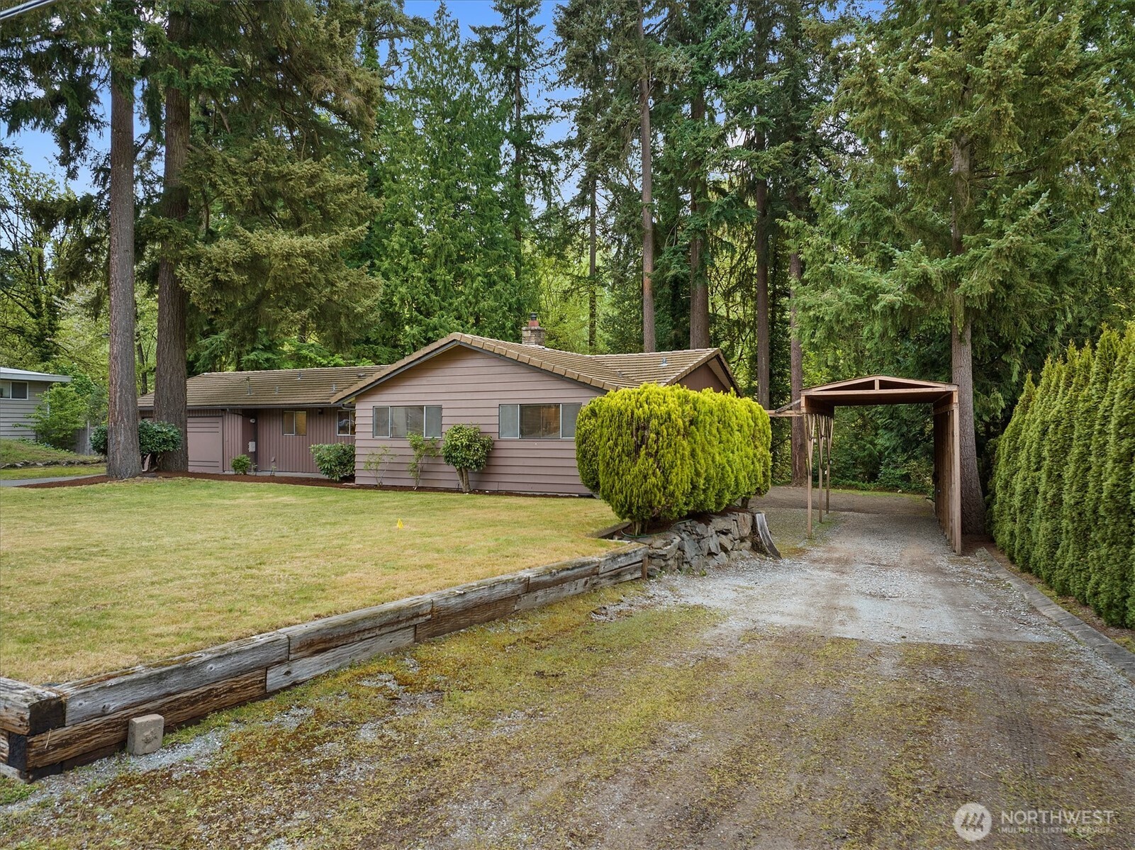 8948 133rd Avenue SE, Newcastle, WA 98059
