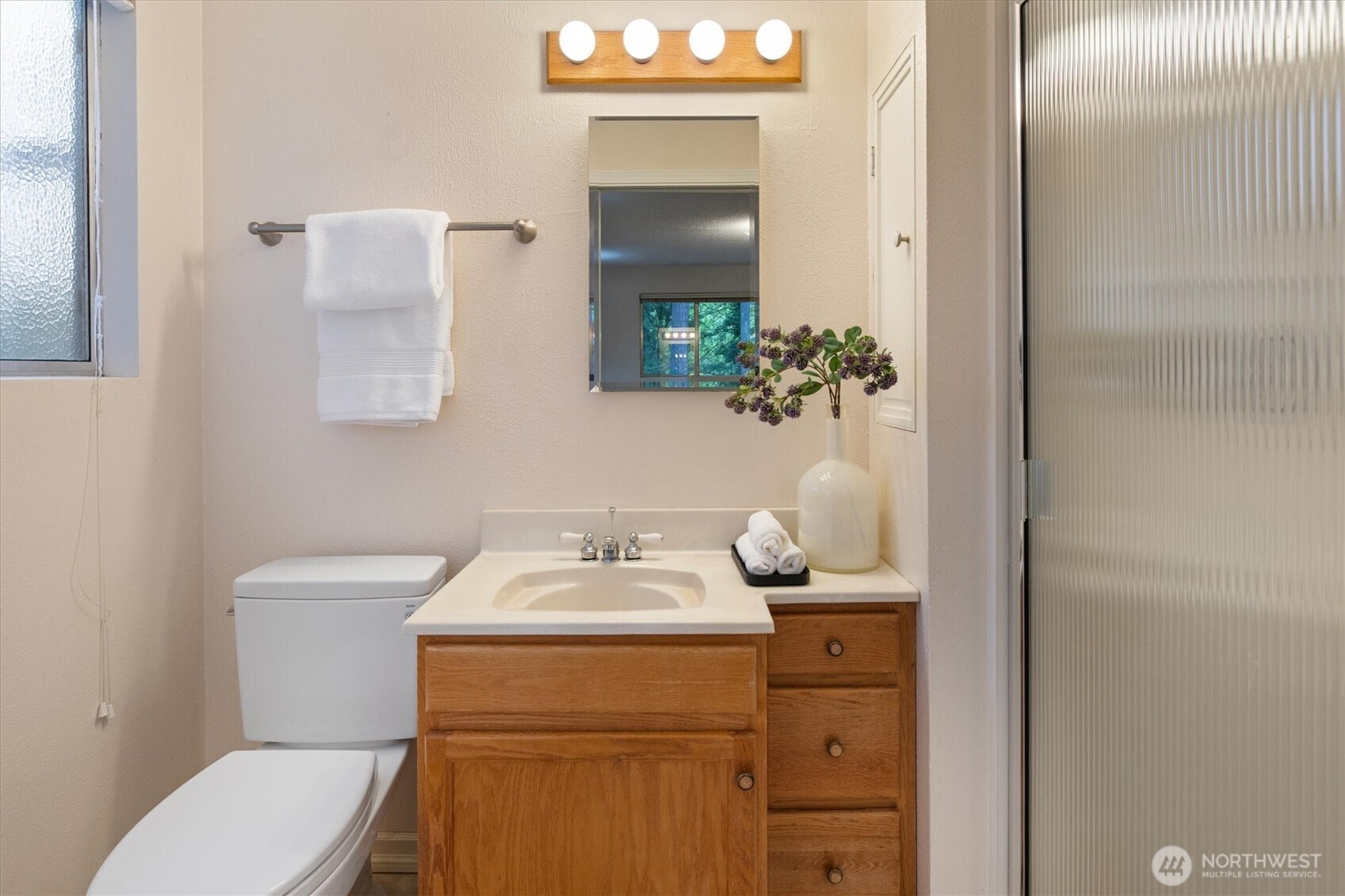 8948 133rd Avenue SE, Newcastle, WA 98059
